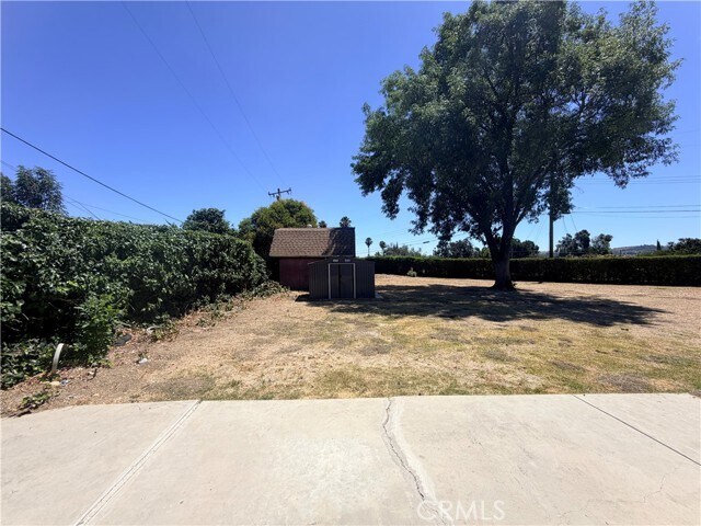 Building Photo - 2448 Cuatro Dr