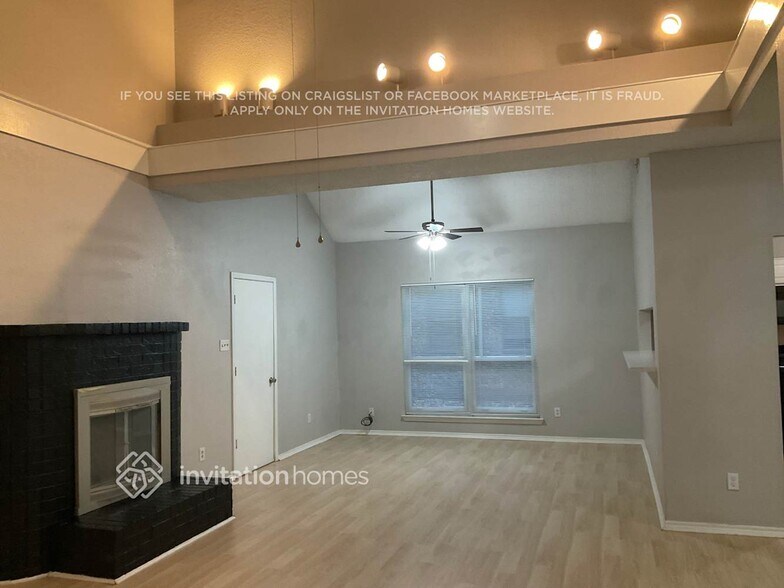 Building Photo - 512 Buttercup Trail