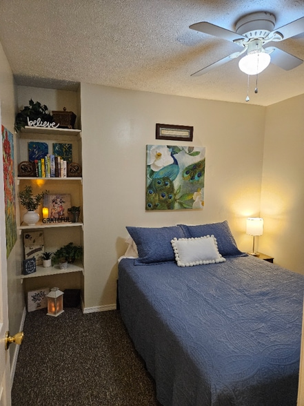 Building Photo - 2124 W Jackson St