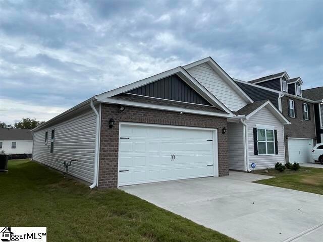 Building Photo - 933 Greyford Ln