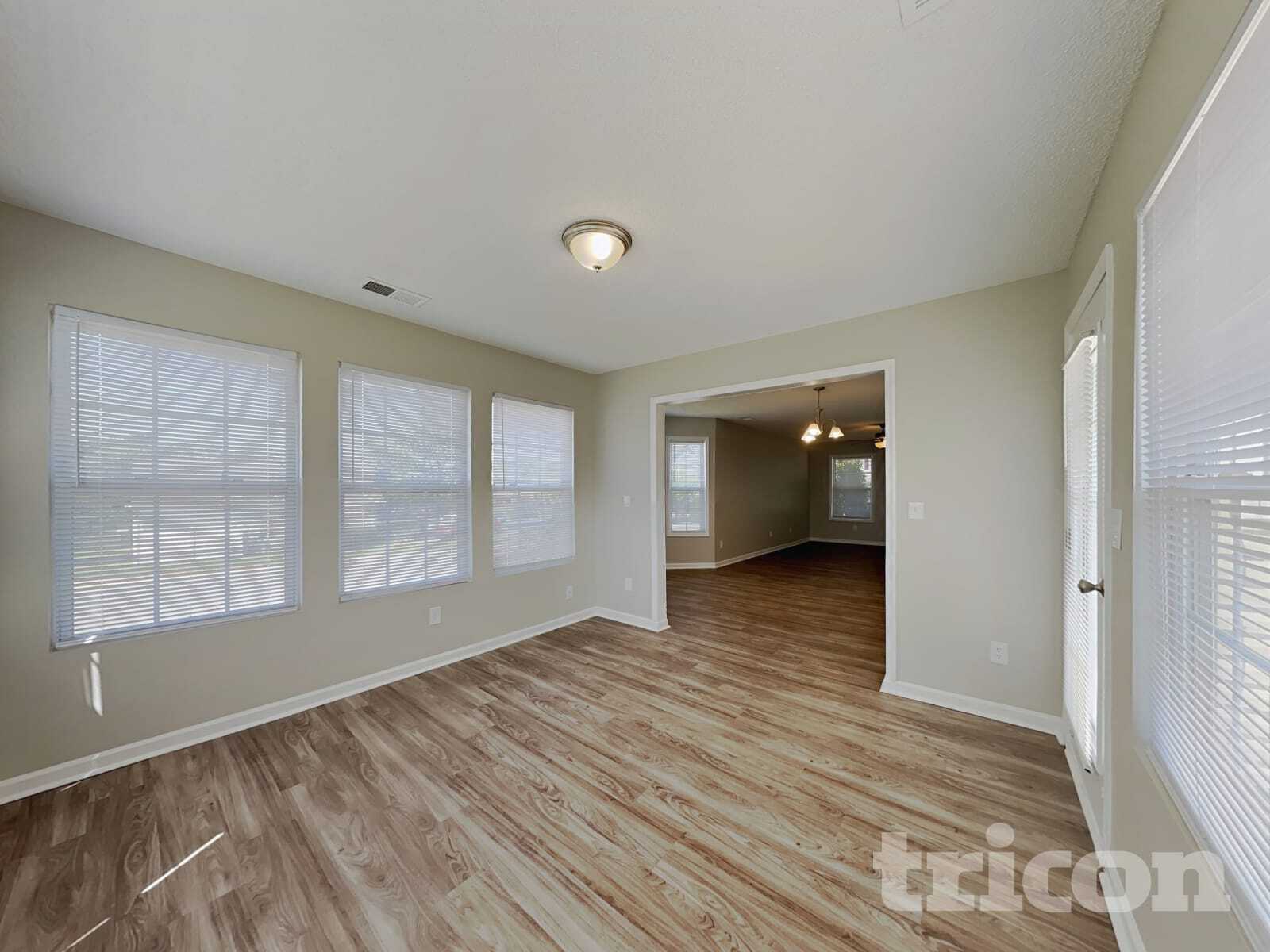 Building Photo - 2102 Taras Trace Dr