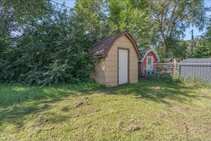 Building Photo - 333 W Ingals Ave