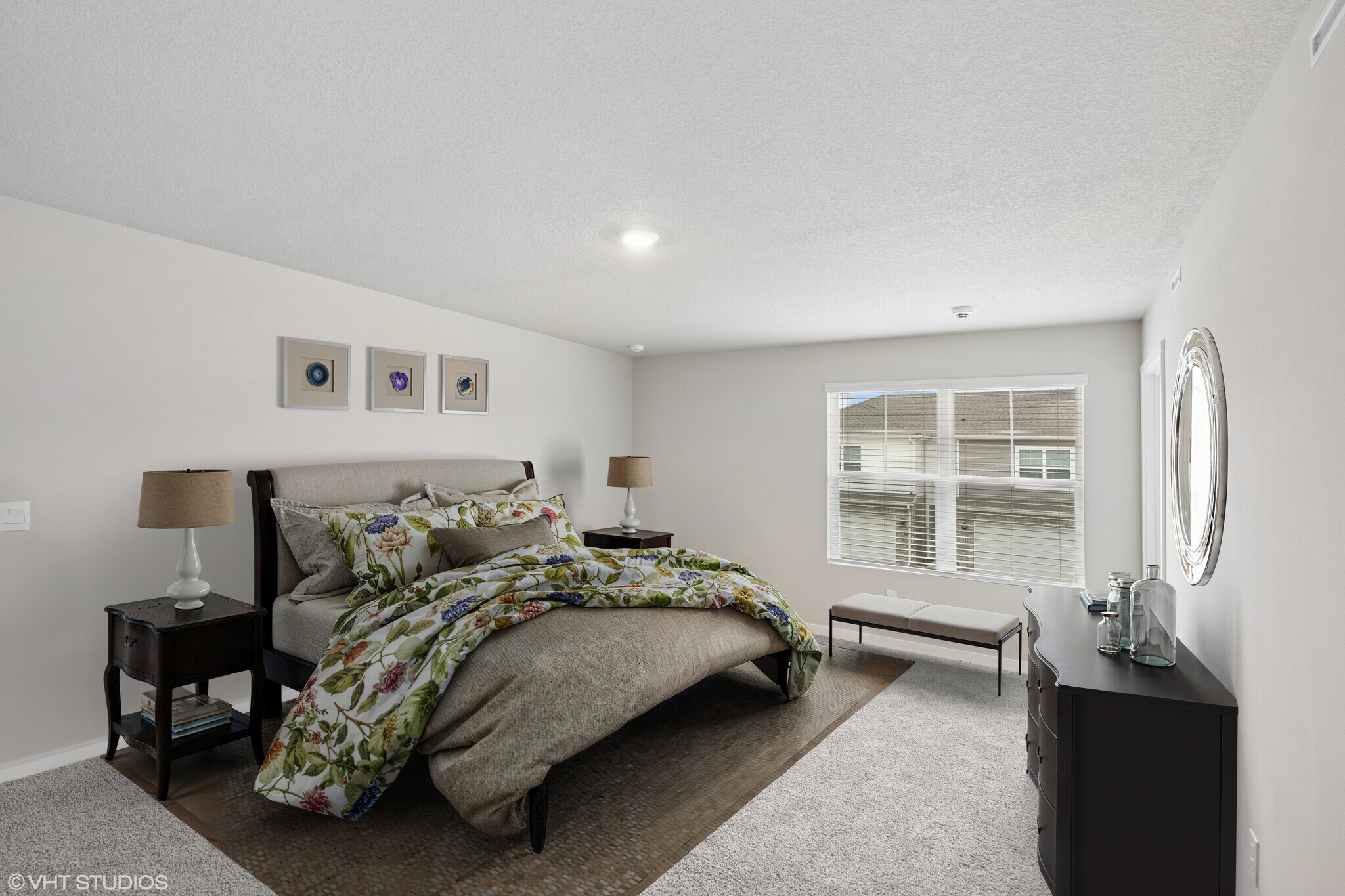 Building Photo - 356 Ember Dr