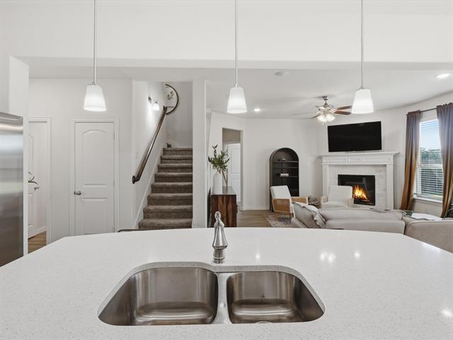 Building Photo - 1013 Wildwood Dr