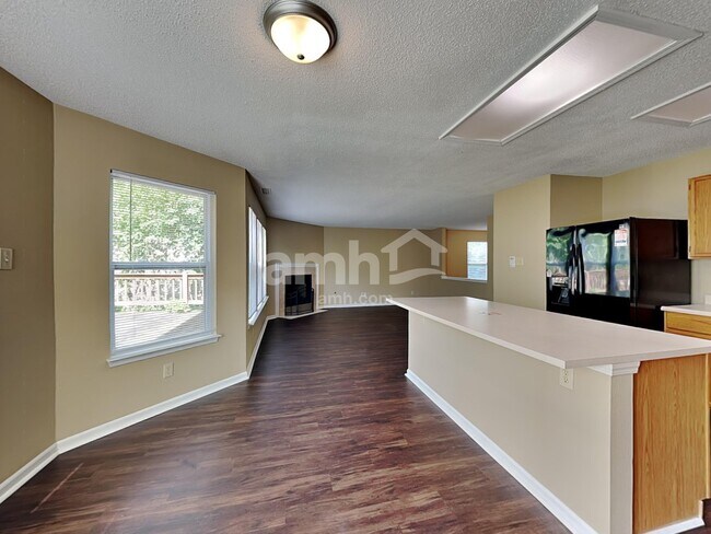 Building Photo - 12154 Brushfield Ln