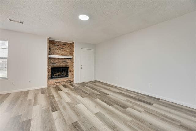 Building Photo - 3150 Tudor Ln