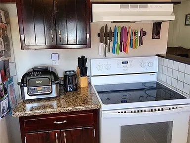 Building Photo - 5377 Flotron Dr