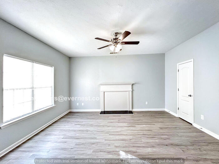 Building Photo - 6888 Smoke Ridge Dr