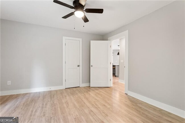 Building Photo - 2666 Davenport St