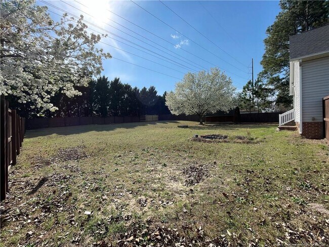 Building Photo - 11 Richmond Park Dr