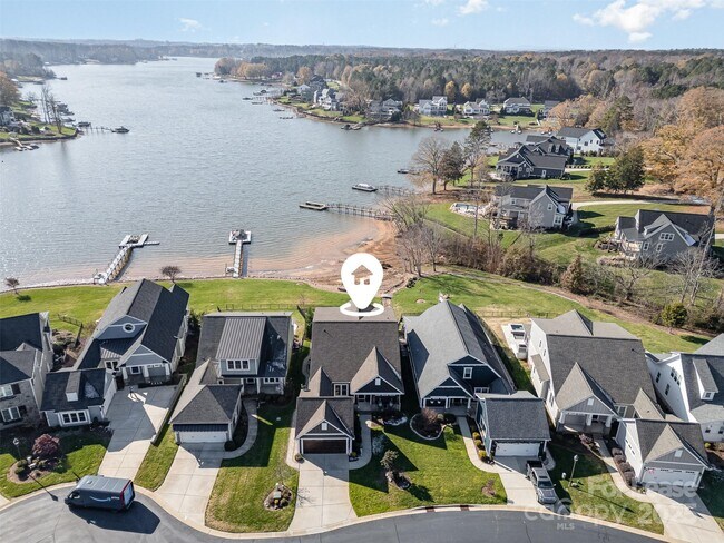 Building Photo - 112 Sisters Cove Ct