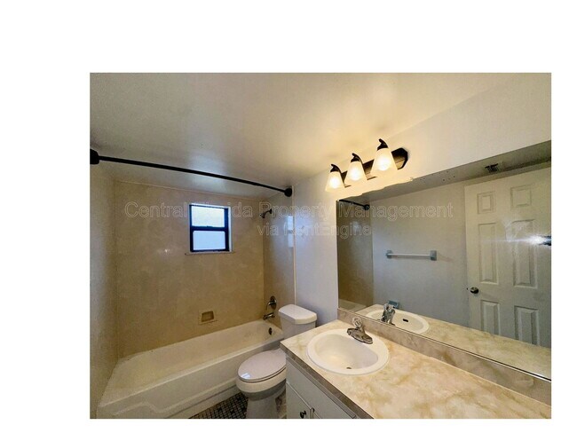 Building Photo - 2316 Bryan St