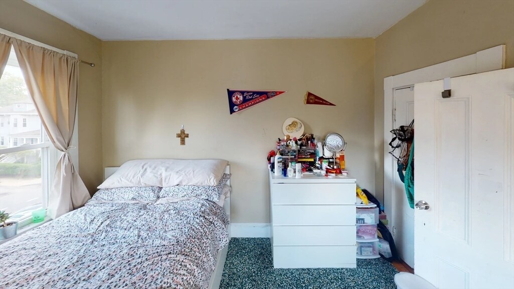 Building Photo - 73 Chestnut Hill Ave