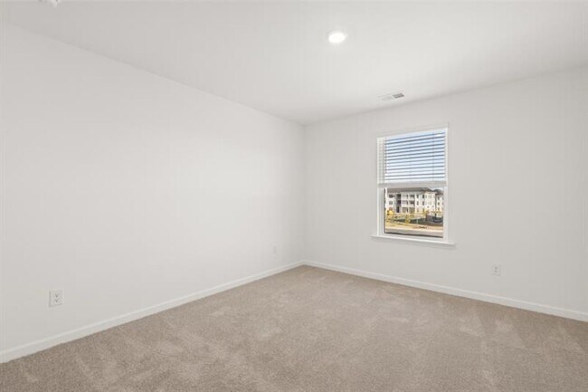 Building Photo - 101 Smithwood Dr