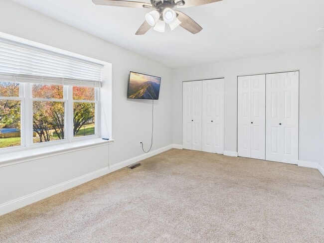 Building Photo - 10014 Joppa Pl