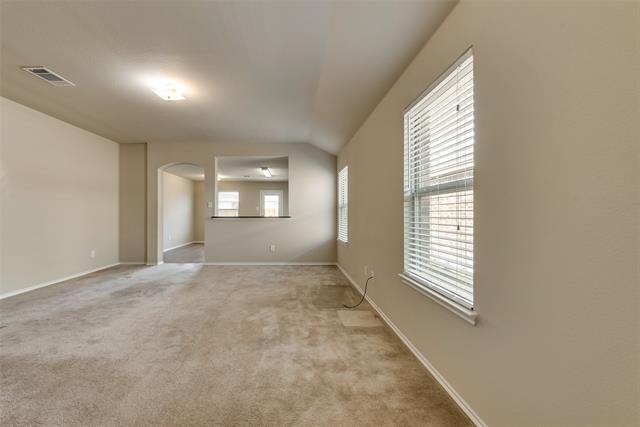 Building Photo - 1122 Rainer Dr