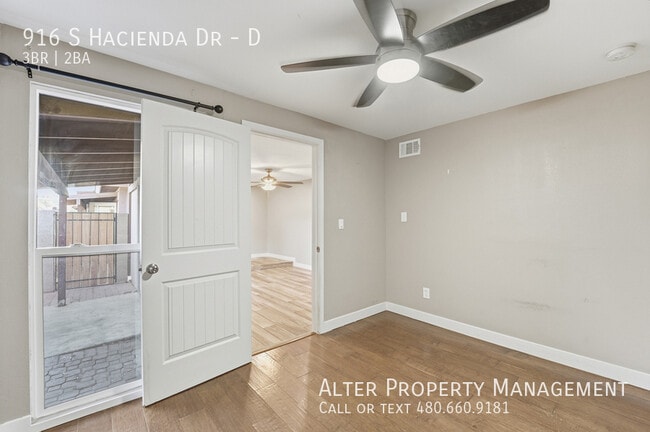 Building Photo - 916 S Hacienda Dr