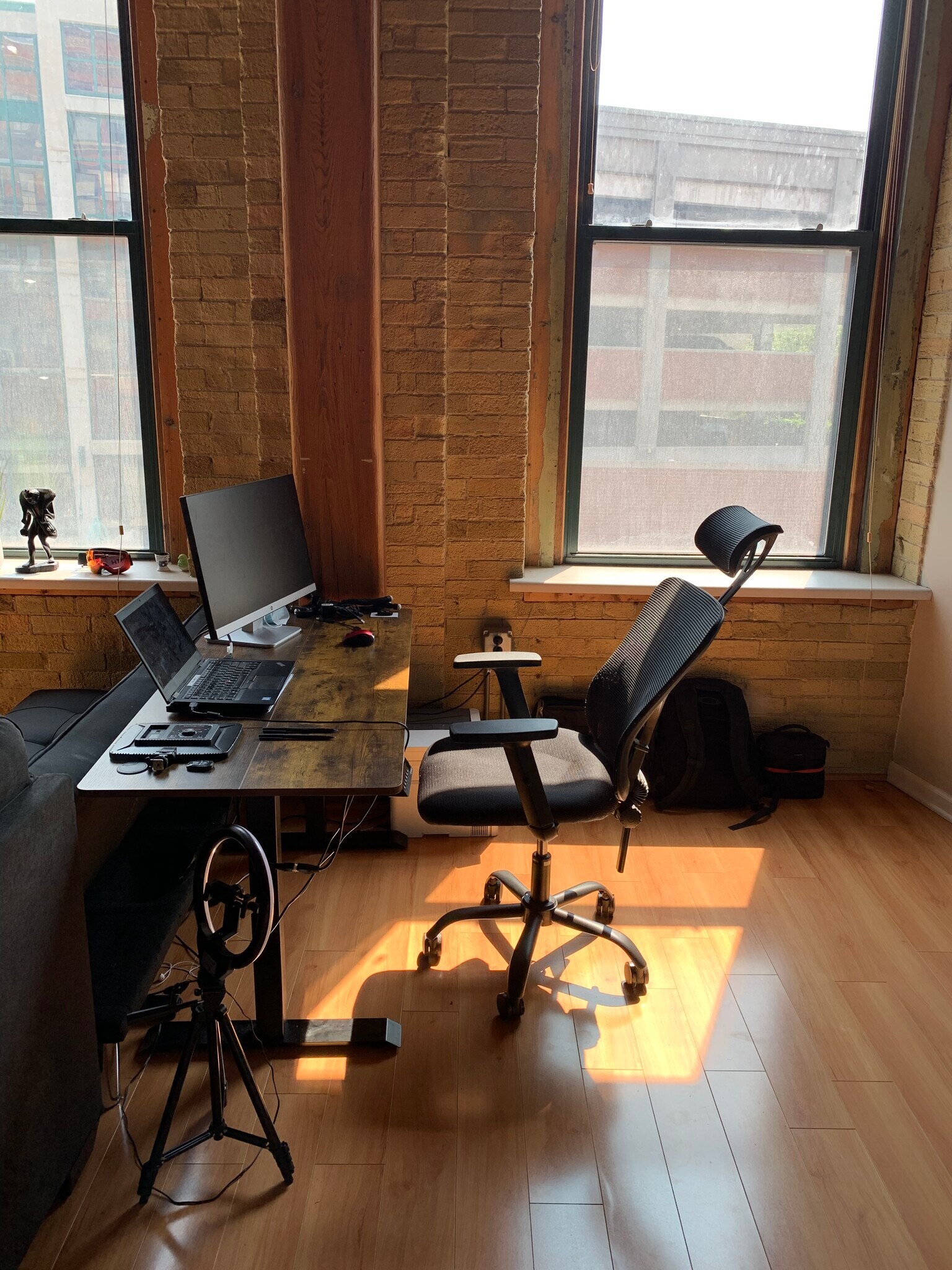 Building Photo - 141 N Water St