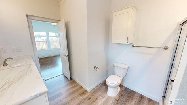 Building Photo - Clean new home in great location. close to downtown, parks, restaurants, shopping