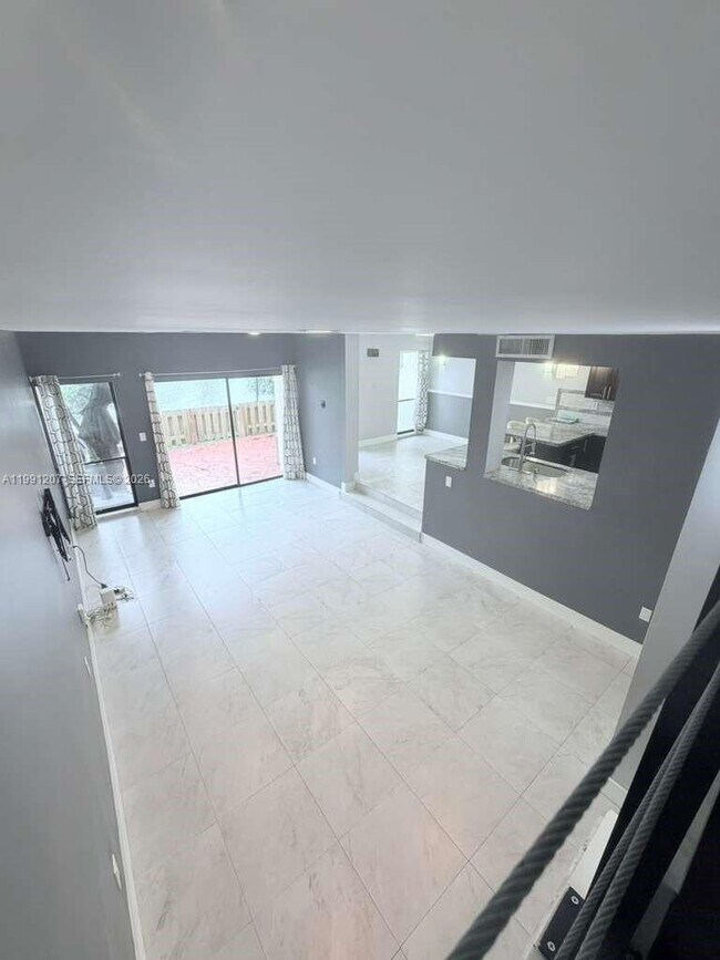 Building Photo - 8517 NW 9th Pl