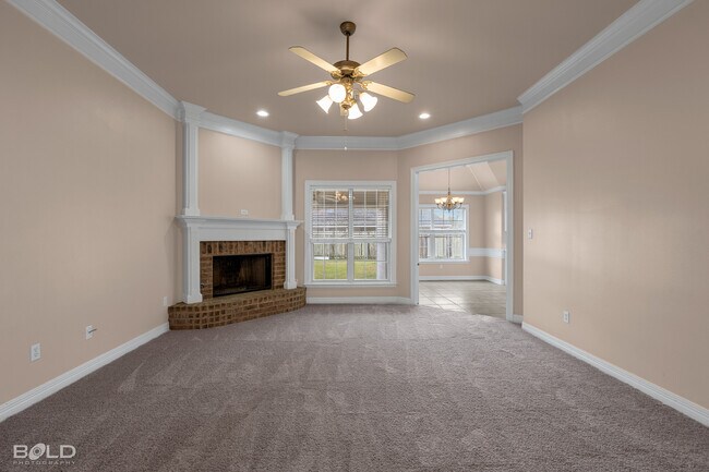 Building Photo - 6012 Whitney Dr