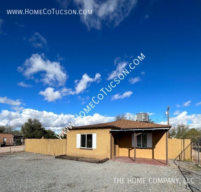 AVAILABLE NOW! SECTION 8 ACCEPTED! 120 W M... 120 W Michigan Dr