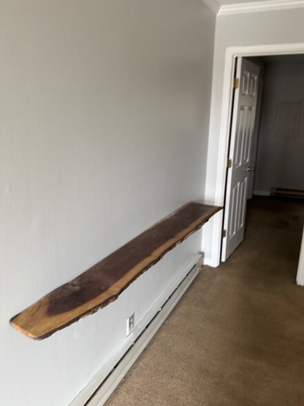 Building Photo - 261 White Bridge Pike