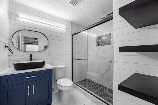 Building Photo - 7614 Grahamcrest Dr