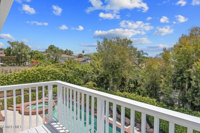 Building Photo - 5436 Alfonso Dr