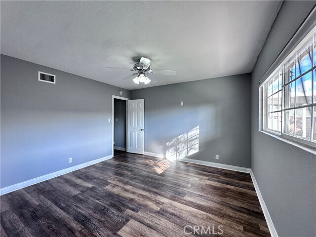 Building Photo - 8682 Camel Cir