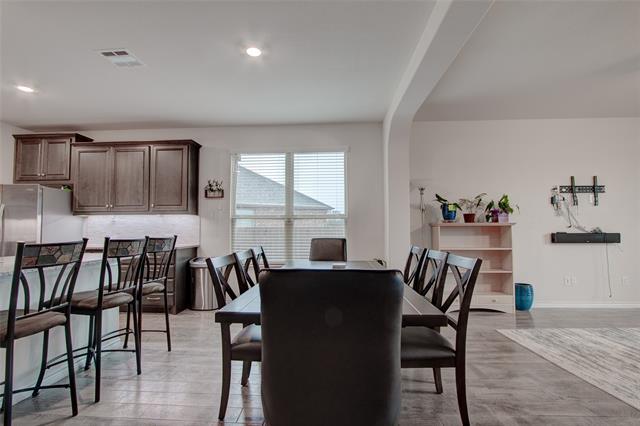 Building Photo - 1083 Sublime Dr