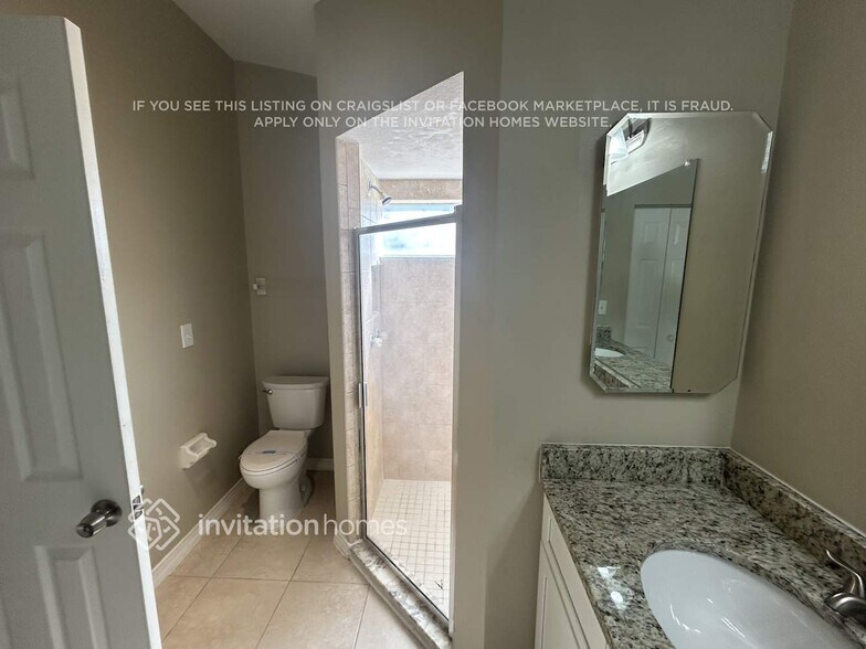 Building Photo - 1654 Wakefield Dr