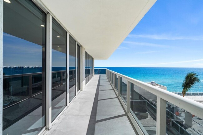 Building Photo - 1830 S Ocean Dr