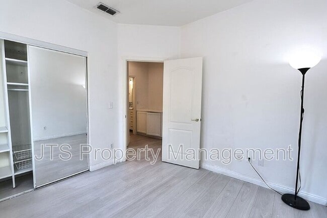 Building Photo - 7817 Westbourne Way