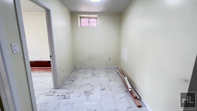 Building Photo - FRESHLY GUT RENOVATED  2 BEDROONs EAST 54 ...