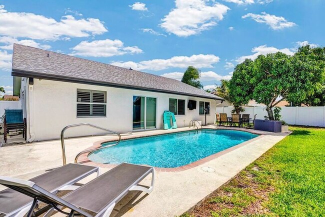 Building Photo - 19119 Winslow Terrace