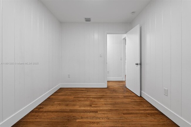 Building Photo - 21825 SW 154th Ave