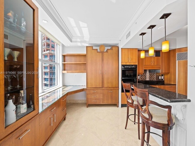 Building Photo - 2110 N Ocean Blvd