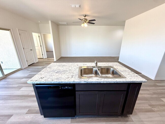 Building Photo - Beautiful New Construction 3 Bedroom Home ...