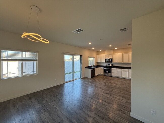 Building Photo - 4364 White Ash Ln