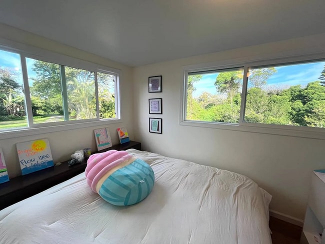 Building Photo - Haiku - on 2 acres upstairs mostly furnish...