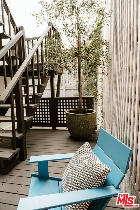 Building Photo - 2786 Bush St