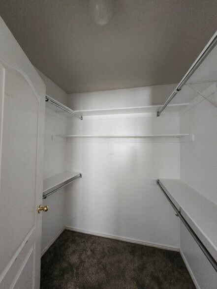 Building Photo - 4324U W Wasatch Mdws Dr
