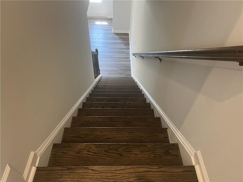 Building Photo - 2520 Whistler Wy