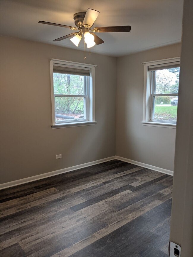Building Photo - 620 Kungs Way