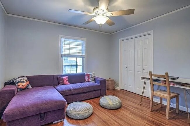 Building Photo - Midtown home for rent, 5 bed 3 full baths