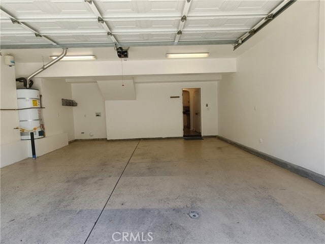 Building Photo - 15765 Lindbergh Ave