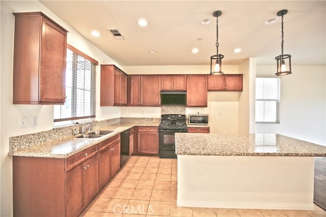 Building Photo - 735 Banyan Wy