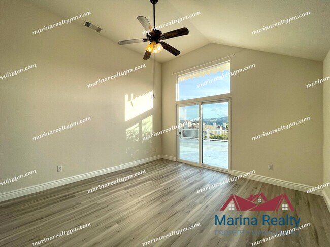 Building Photo - Available August 1st   Waterview Large Bal...