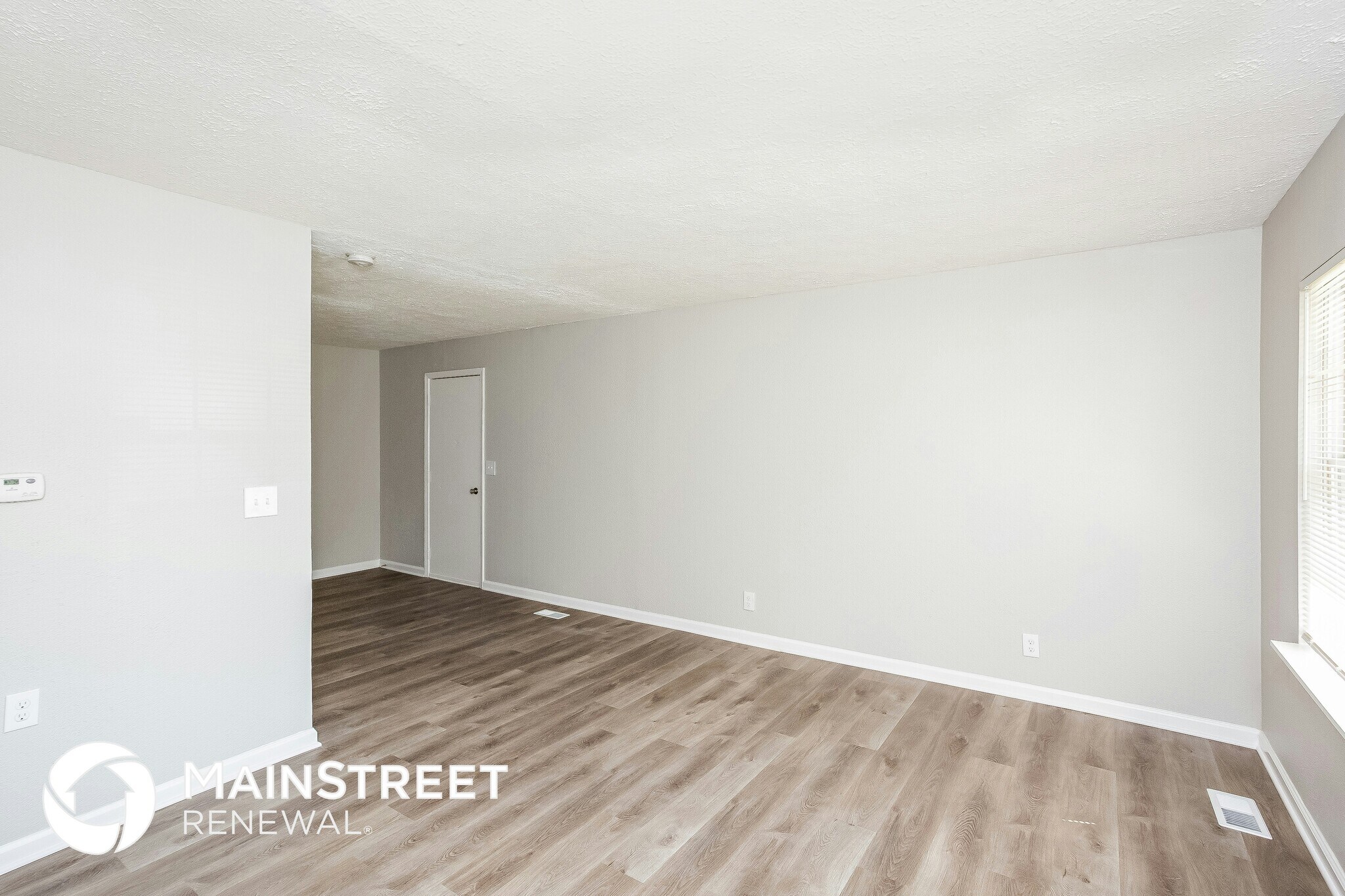 Building Photo - 9920 Montery Rd